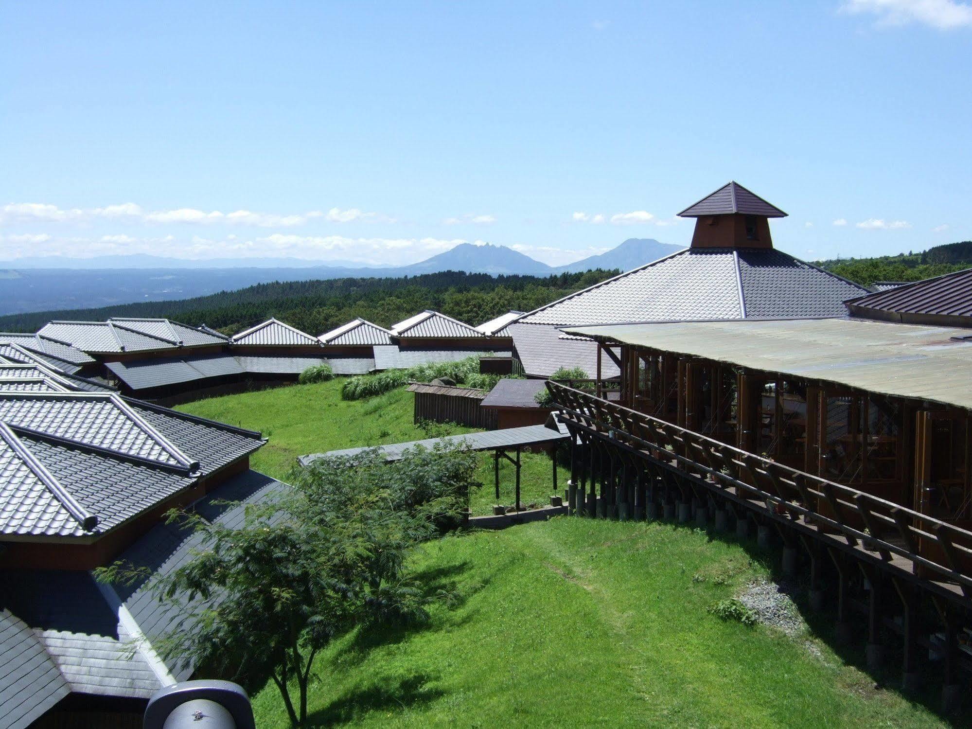 Resonate Club Kuju Otel Taketa Dış mekan fotoğraf